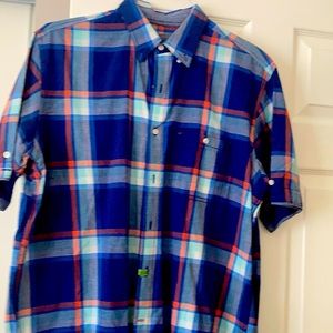 Men’s plaid short sleeve button down shirt size L